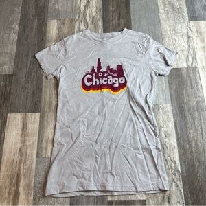 Chicago Women’s Medium Tshirt, Gray
